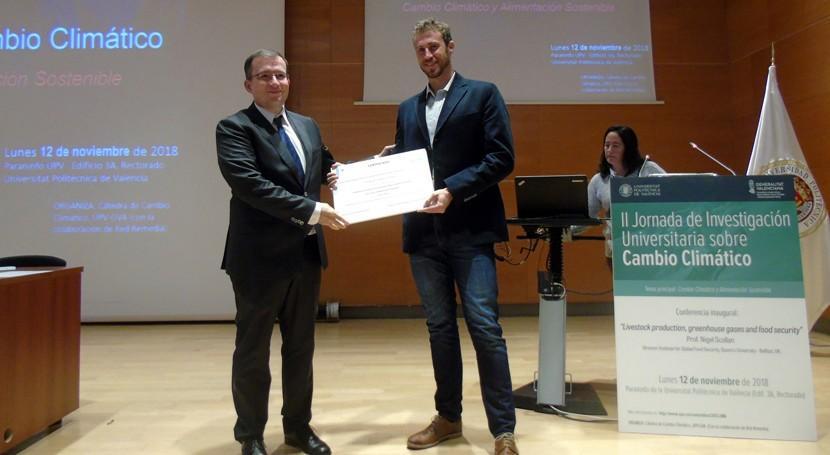 Ignacio Buesa, ganador del premio a la mejor tesis doctoral de la Cátedra de Cambio Climático