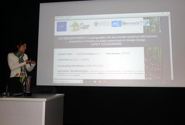 María González (Re-ForeST) presentado el proyecto  LIFE RESILIENT FORESTS;