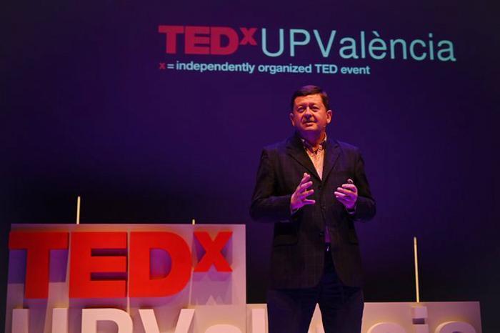 Jaime Gómez: “En España el 70% de la superficie contiene un acuífero bajo sus pies”