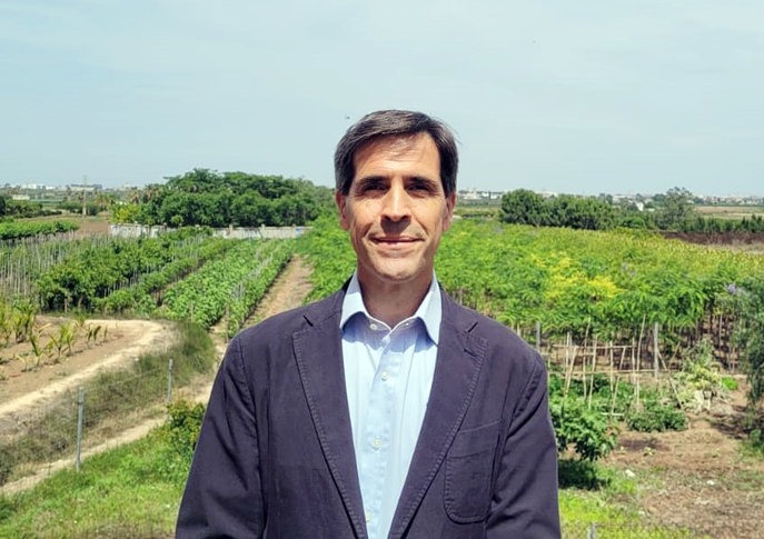 Javier Paredes, nuevo director de la Cátedra Aguas de Valencia