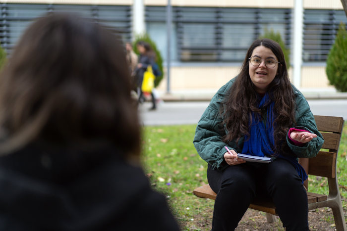 Esther Ródenas realizando sus prácticas