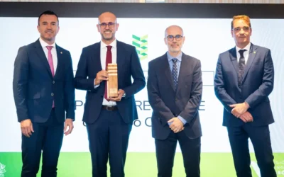 El grupo CALAGUA recibe el Premio a la Innovación del COIAL por su proyecto RECREATE