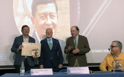 Jaime Gómez recibe el XIX Premio Carlos Ruiz Celaá a la trayectoria profesional