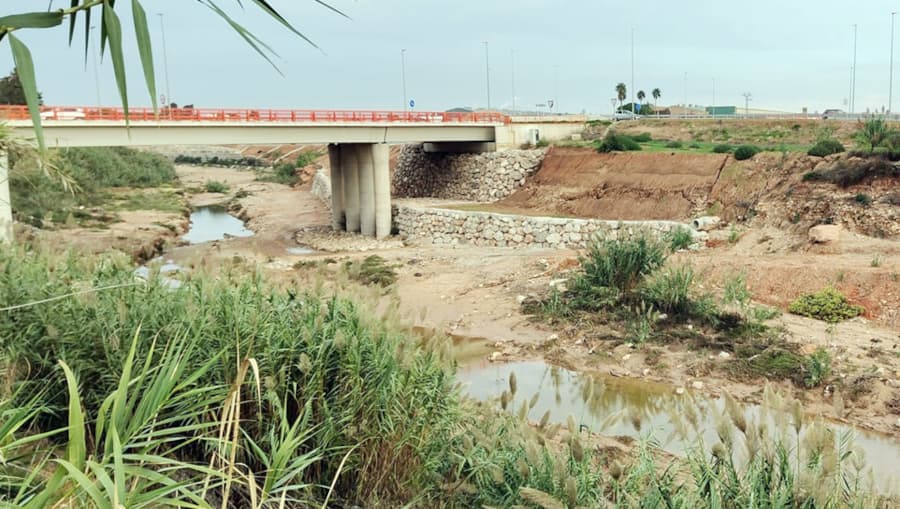 Un estudio del IIAMA revela que los primeros desbordamientos en Paiporta durante la DANA de 2024 se debieron a las aportaciones de los barrancos de La Horteta y El Gallego